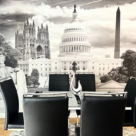 Cityscape In The Heart Of Ballston アーリントン エクステリア 写真